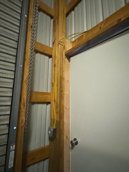 More Photos Of 2229 Bradford Hicks Dr, Livingston Auto Dealership For Sale