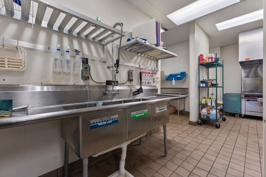 More Photos Of 2929 Hedrick Mill Rd, Lexington Lodge Meeting Hall For Sale