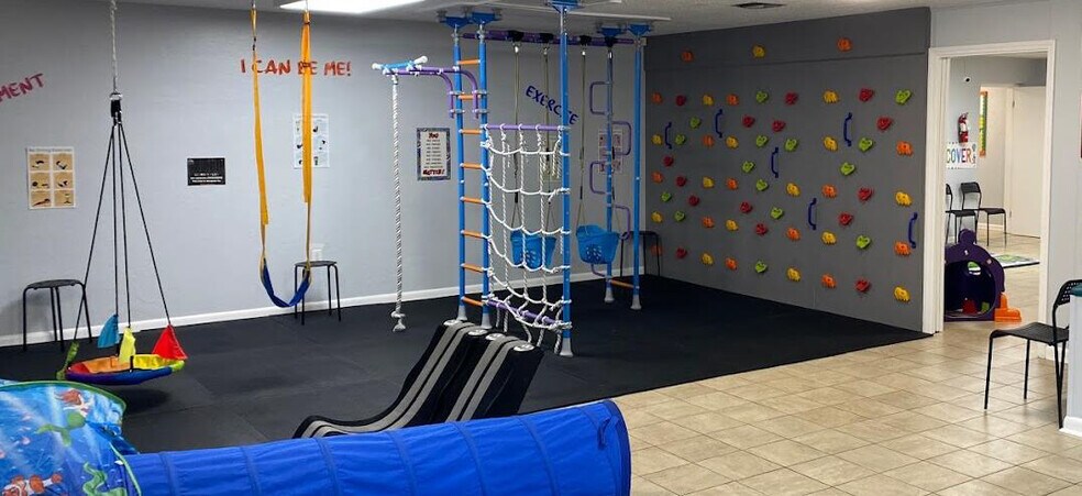 More Photos Of 4127 NW 34th St, Gainesville Daycare Center For Sale