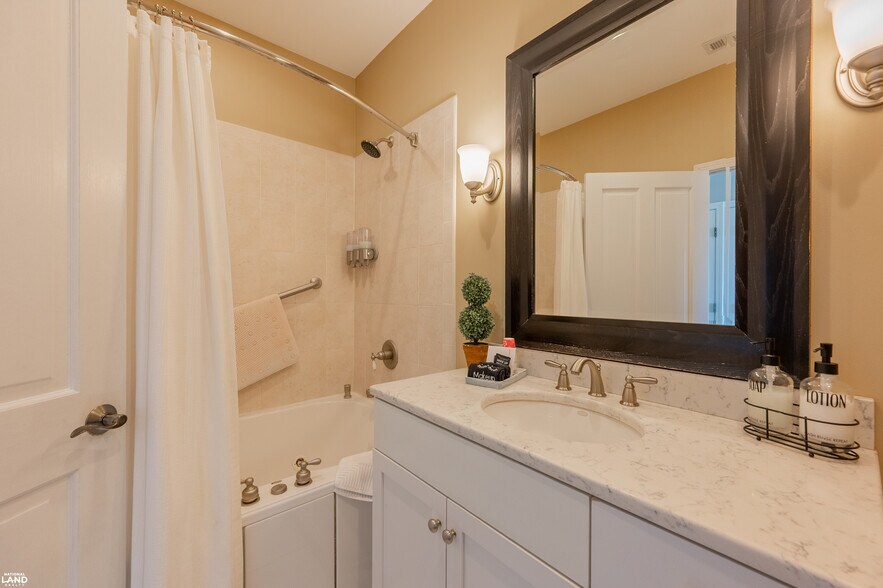 More Photos Of 125 River Ridge Dr, Pearisburg Hospitality For Sale