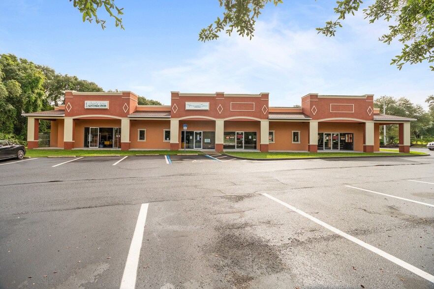 More Photos Of 128 Marion Oaks Blvd, Ocala Storefront Retail Office For Lease