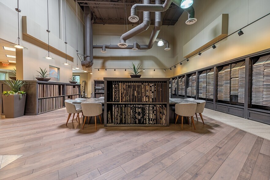 More Photos Of 8310 Juniper Creek Ln, San Diego Warehouse For Sale