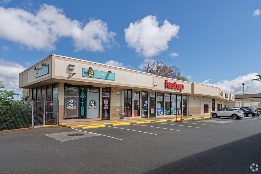 Primary Photo Of 95-026 Kamehameha Hwy, Mililani Convenience Store For Lease
