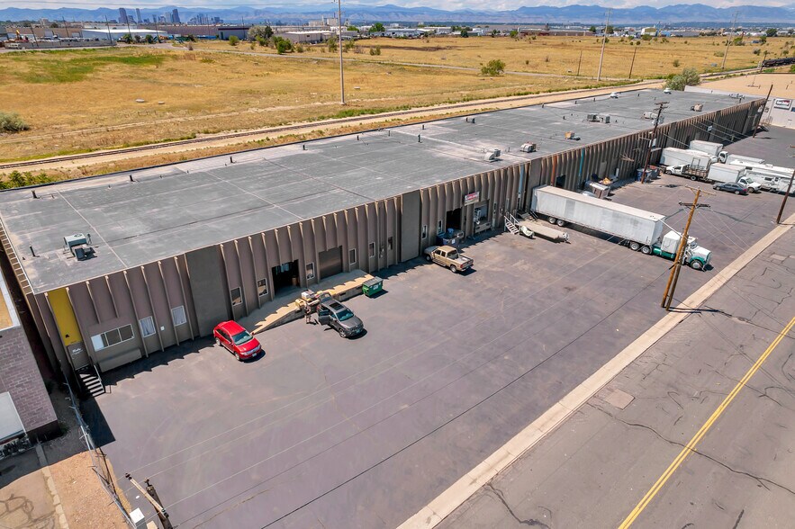 More Photos Of 6056-6078 E 49th Ave, Commerce City Warehouse For Lease