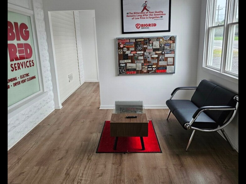 More Photos Of 210 Broad St, Saint Georges Flex For Lease