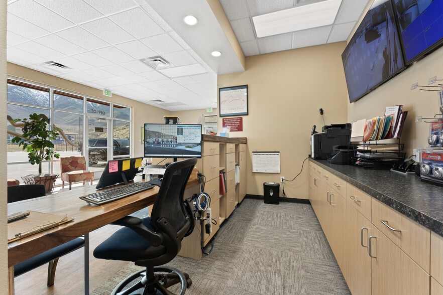 More Photos Of 8805 Red Rock Rd, Reno Self Storage For Sale