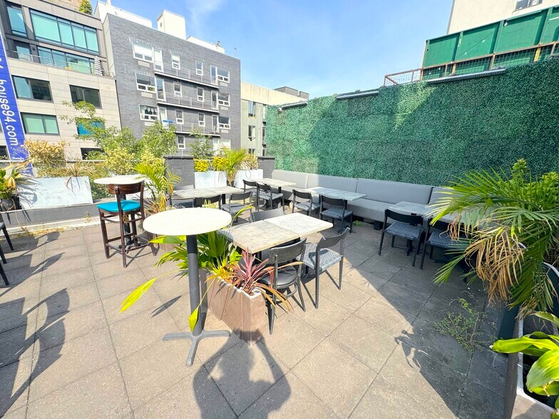 More Photos Of 128 Metropolitan Ave, Brooklyn Restaurant For Lease