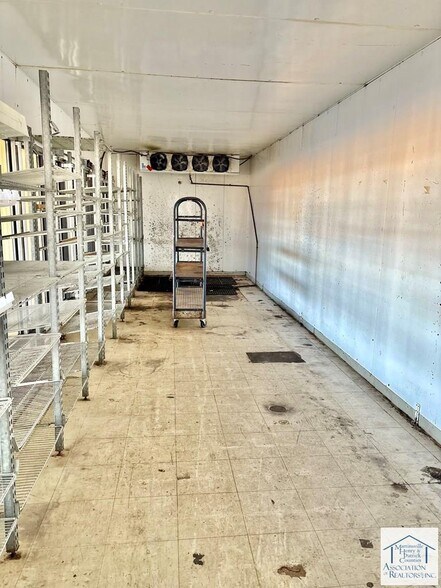 More Photos Of 6697 Greensboro Rd, Ridgeway General Retail For Sale