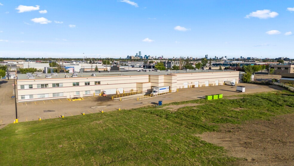 More Photos Of 12004-12040 149 St NW, Edmonton Distribution For Lease