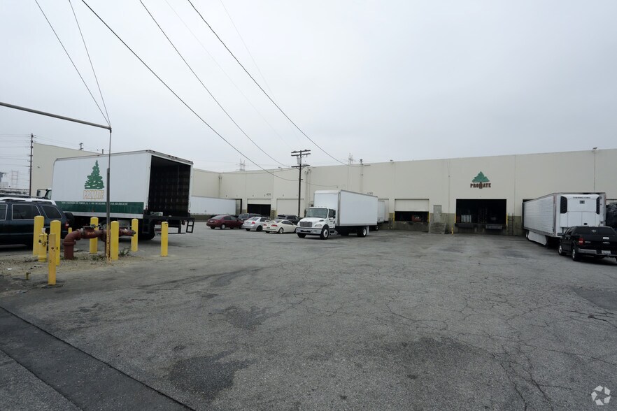 More Photos Of 4270-4310 S Maywood Ave, Vernon Warehouse For Lease