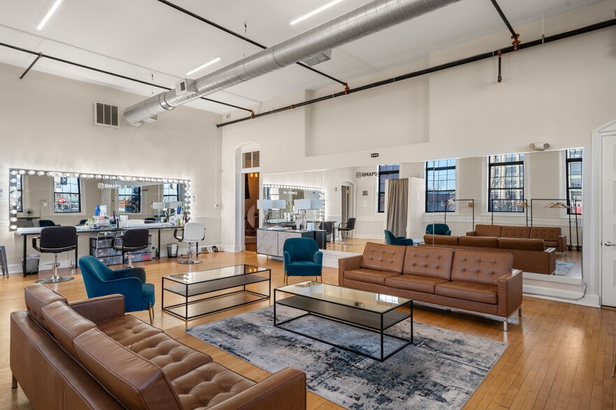More Photos Of 24 Cambridge St, Charlestown Loft Creative Space For Sale
