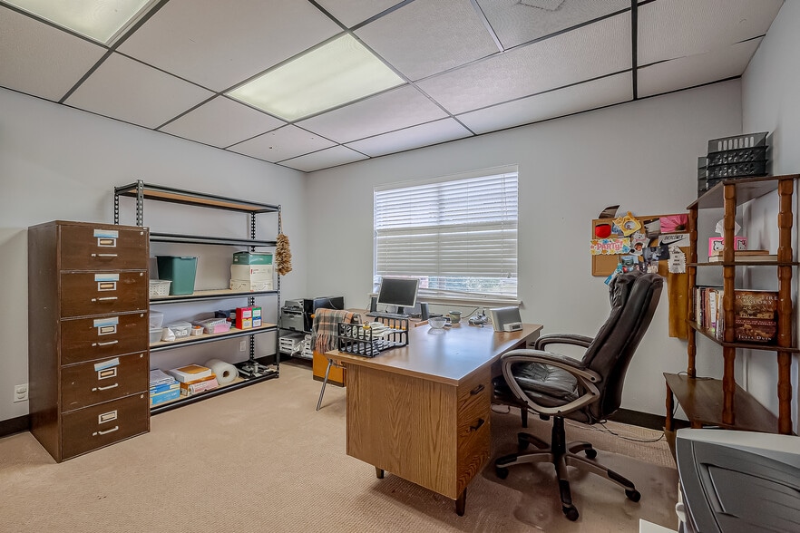 More Photos Of 1035 Fairmont Pky, Pasadena Religious Facility For Sale