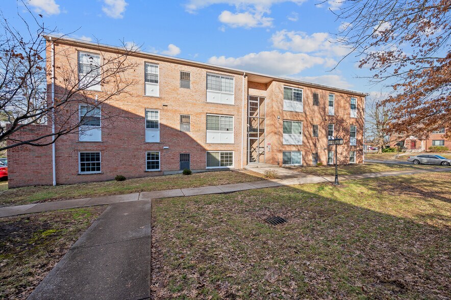 More Photos Of 7855-7859 Harrison Ave, Mount Healthy Apartments For Sale