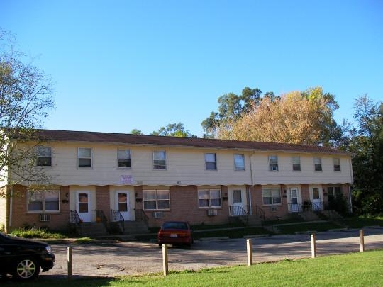 Primary Photo Of 2217 23rd St, Rockford Apartments For Sale