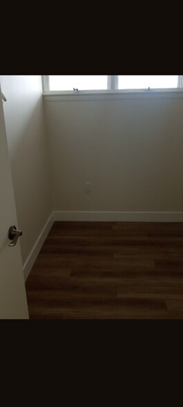 More Photos Of 601 Eastern Ave NE, Capitol Heights Office For Lease