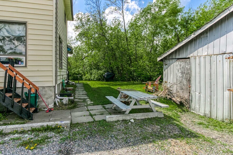 More Photos Of 354 Eva Av, Sudbury Apartments For Sale