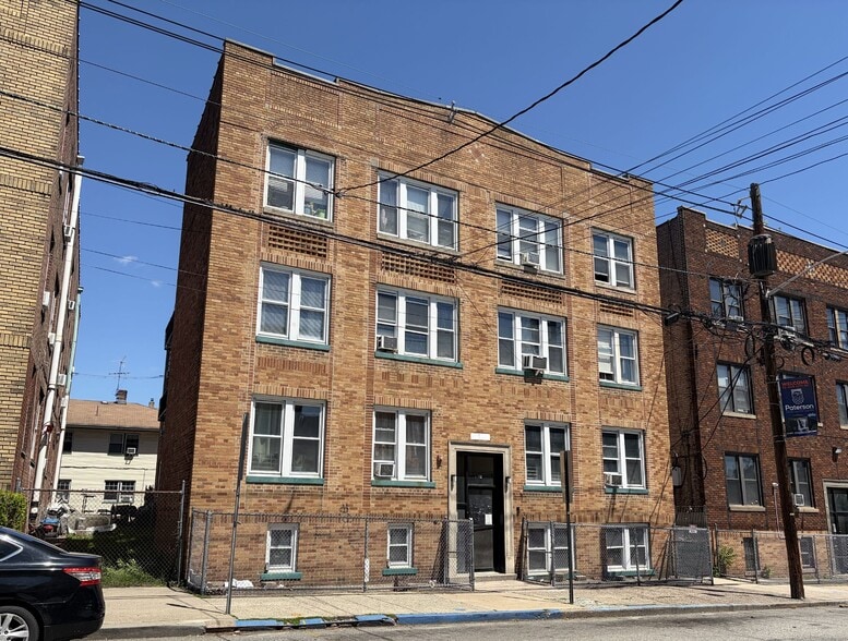 Primary Photo Of 405-407 10th Ave, Paterson Apartments For Sale