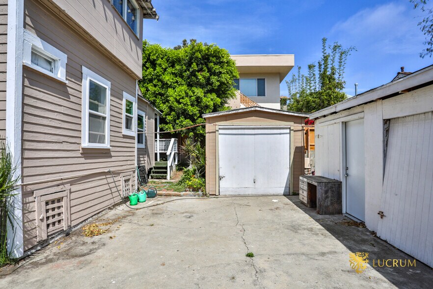 More Photos Of 238 Bicknell Ave, Santa Monica Apartments For Sale