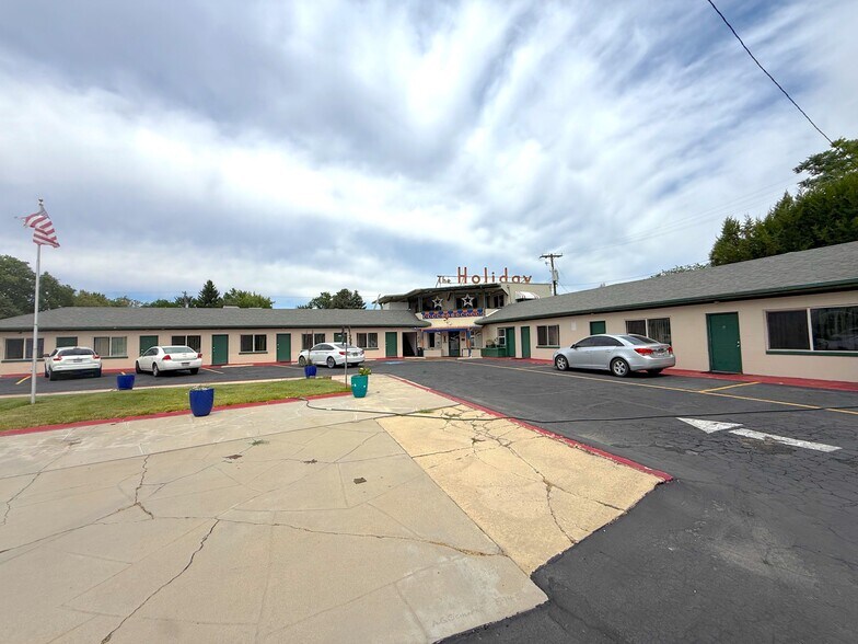 More Photos Of 5416 W Fairview Ave, Boise Hotel For Sale