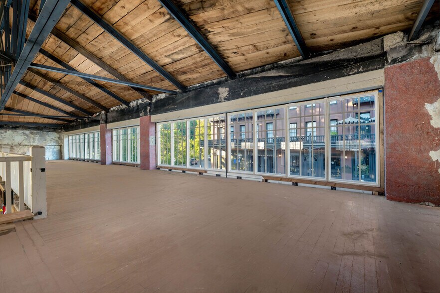 More Photos Of 210 Broad St, Nevada City Freestanding For Sale