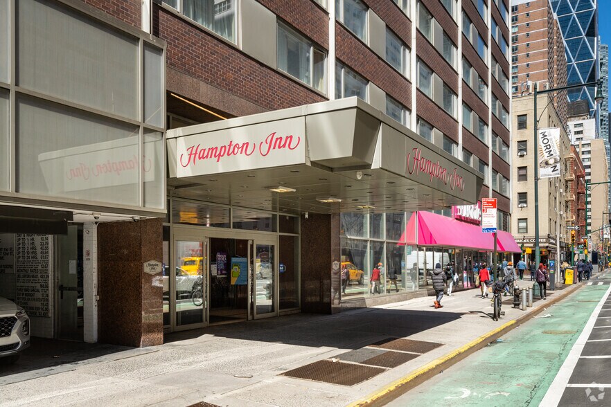 More Photos Of 869 8th Ave, New York Hotel For Lease