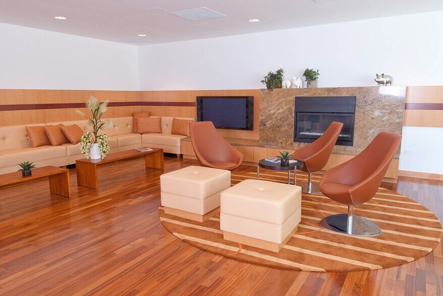 More Photos Of 100 Grand Ave, Oakland Apartments For Lease