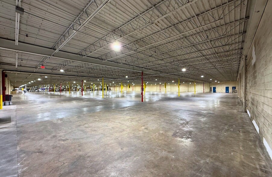 More Photos Of 280 National Ave, Spartanburg Manufacturing For Lease