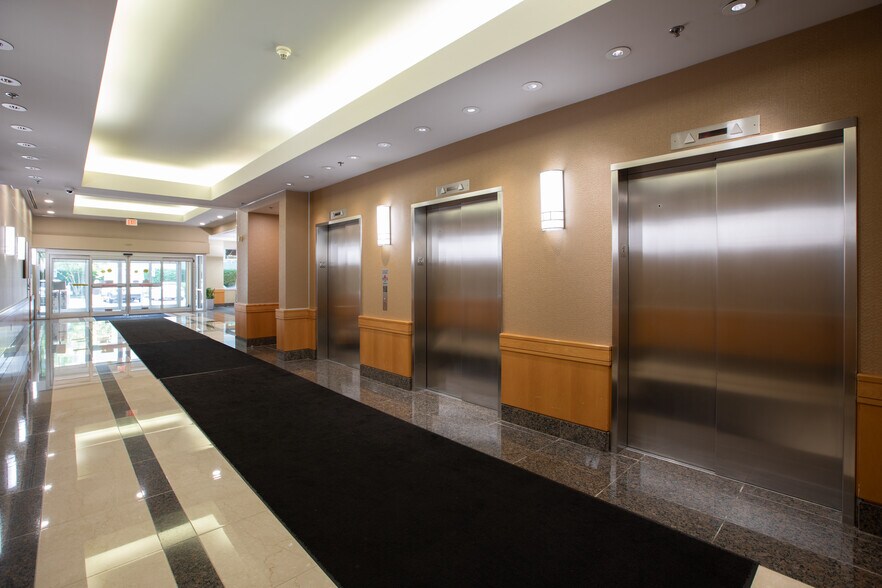 More Photos Of 8501 Arlington Blvd, Merrifield Unknown For Lease