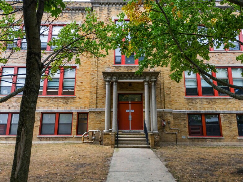 More Photos Of 21 Notre Dame Ave, Cambridge Unknown For Lease