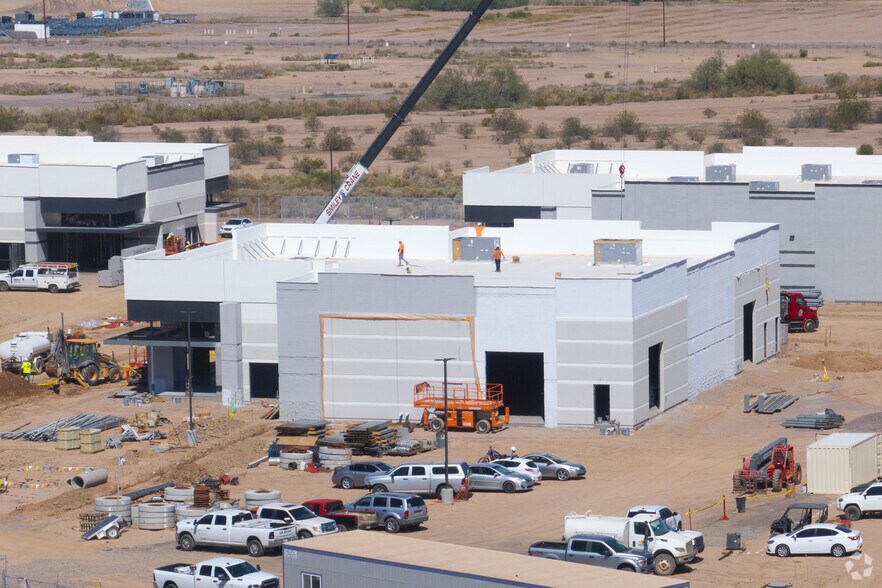 More Photos Of 7320 E Pecos Rd, Mesa Warehouse For Sale