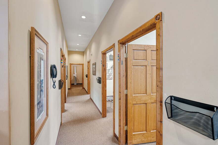 More Photos Of 15195 Allen Rd, Southgate Rehabilitation Center For Sale