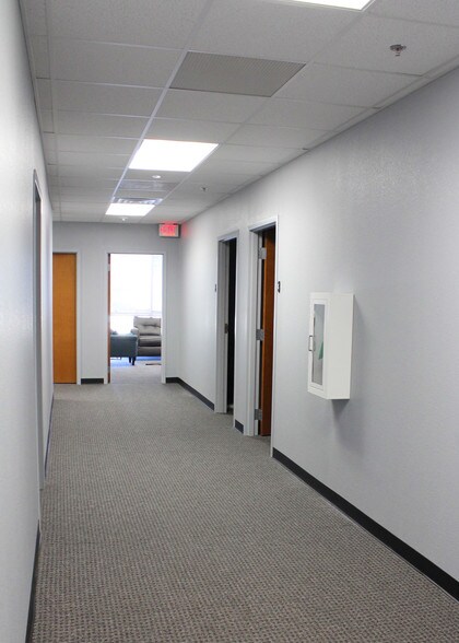 More Photos Of 2451 Stone Myers Pky, Grapevine Office For Lease