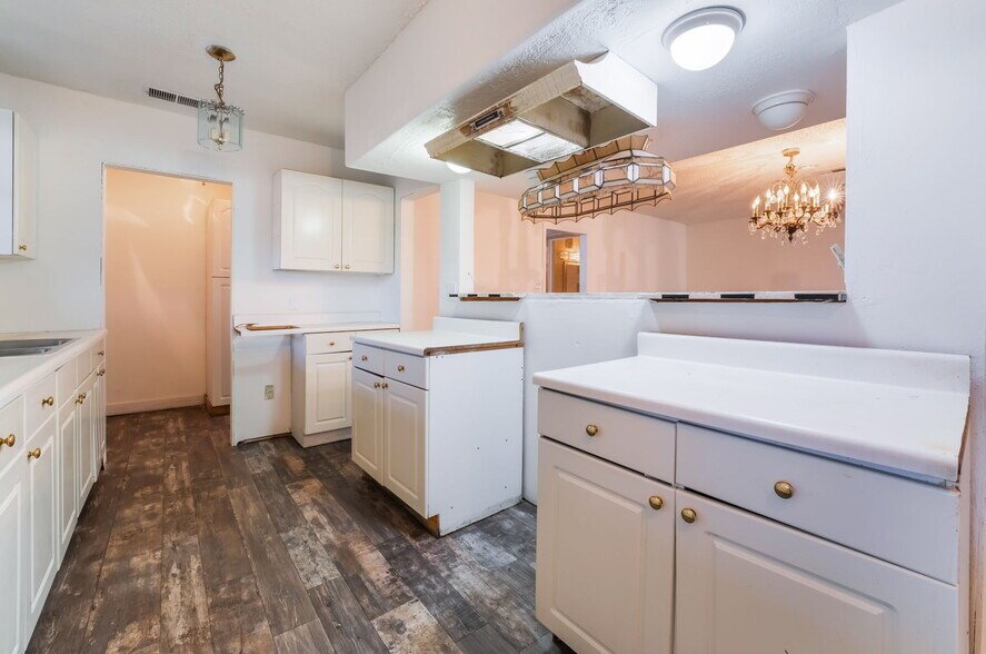More Photos Of 3759 Glen Ave, Las Vegas Healthcare For Sale
