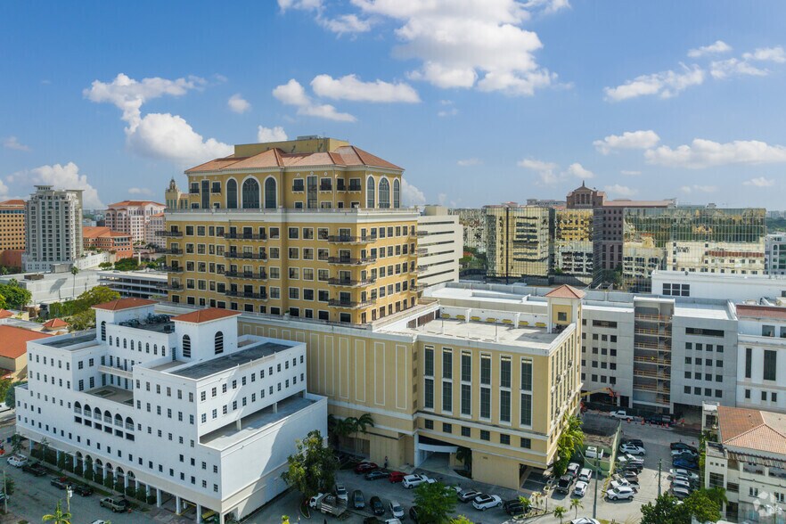 More Photos Of 2020 Ponce De Leon Blvd, Coral Gables Office For Sale