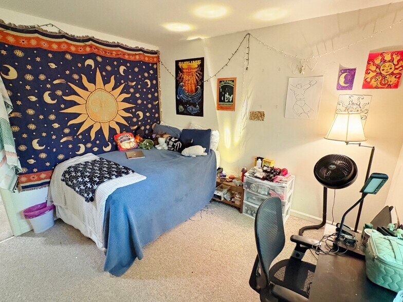 More Photos Of , New Paltz Multifamily For Sale