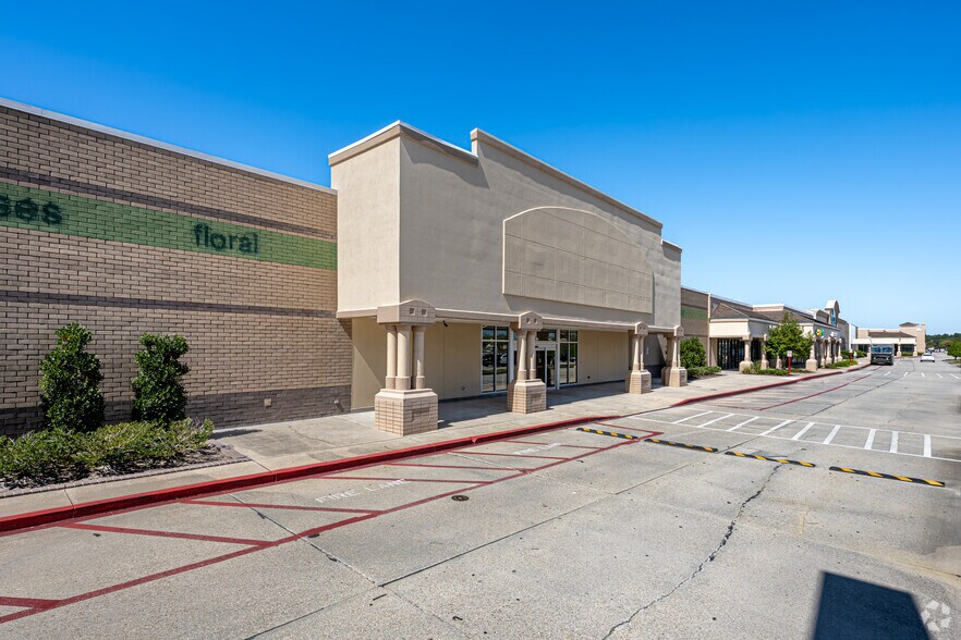 More Photos Of 105-135 Northshore Blvd, Slidell Unknown For Sale