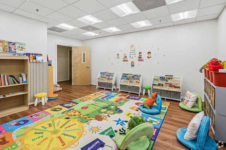 More Photos Of 3538 Moncure Ave, Falls Church Daycare Center For Sale