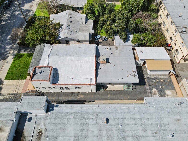 More Photos Of 317 W Palmer Ave, Glendale Religious Facility For Sale