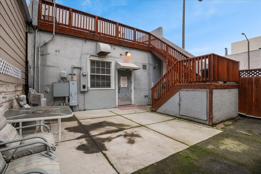 More Photos Of 249 Grand Ave, South San Francisco Storefront Retail Residential For Sale