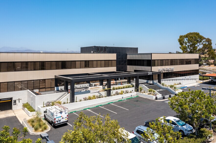 More Photos Of 3111 N Tustin Ave, Orange Office For Lease