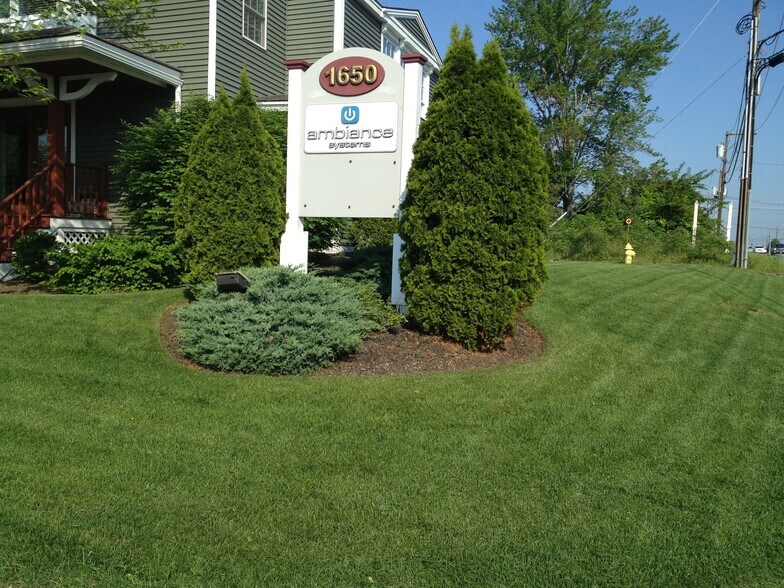 More Photos Of 1650 Route 9, Clifton Park Medical For Lease