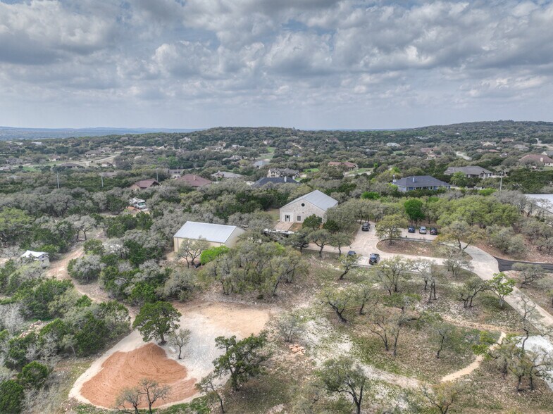 More Photos Of 30665 N Us Hwy 281, Bulverde Office For Sale
