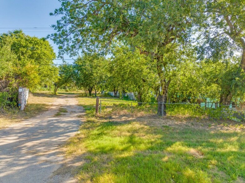 More Photos Of 3737 E Highway 199, Springtown Land For Sale