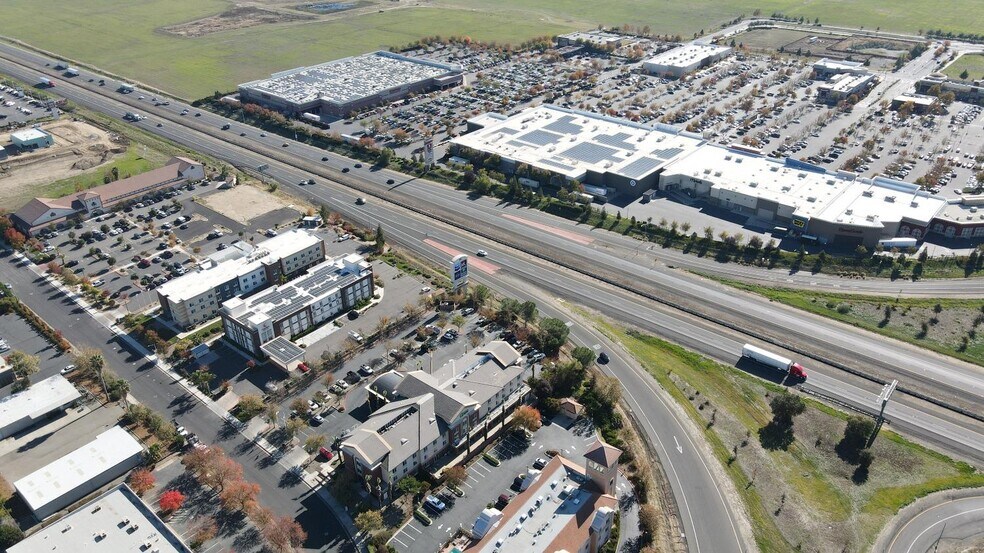 More Photos Of 2040 Trade Ct, Woodland Land For Sale