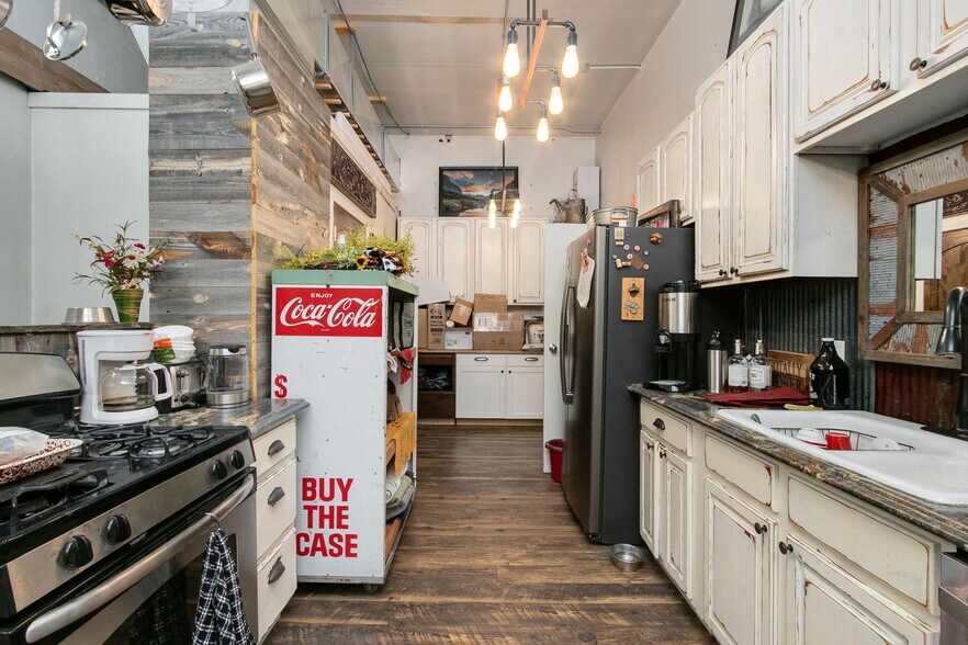 More Photos Of 308 S 2nd St, Laramie Storefront Retail Residential For Sale