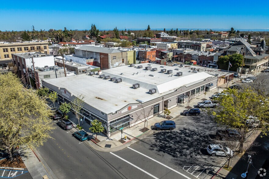 More Photos Of 509 Bush St, Woodland Office For Sale