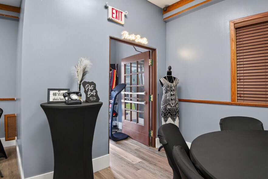More Photos Of 5425 N Main St, Dayton Freestanding For Sale