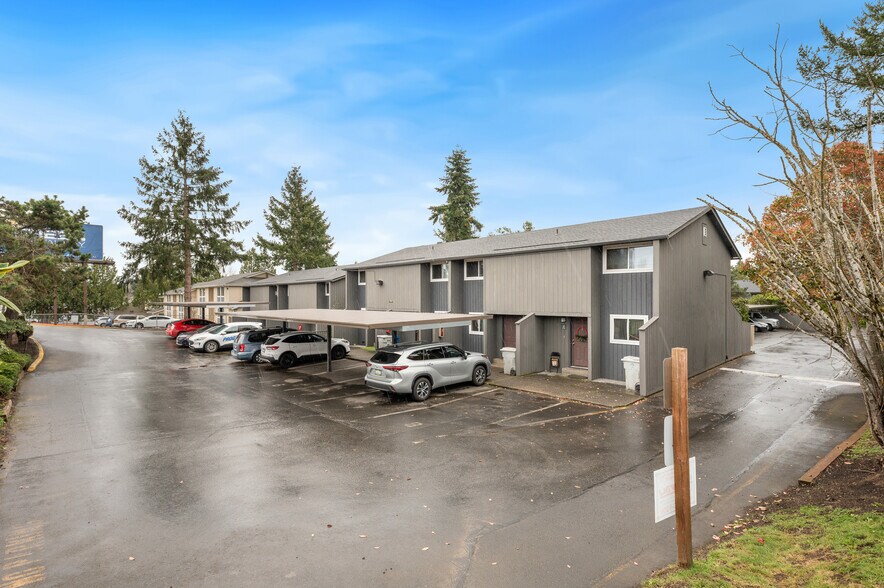 More Photos Of 20611 108th Ave SE, Kent Apartments For Sale