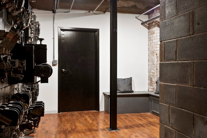 More Photos Of 132 Broadway, Schenectady Apartments For Sale