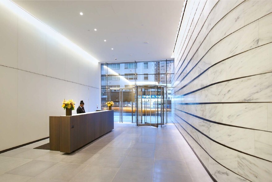 More Photos Of 1370 Avenue of the Americas, New York Office For Lease